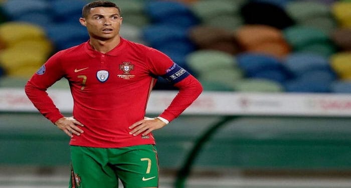 Cristiano Ronaldo Dinyatakan Positif Tertular Virus Corona
