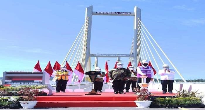 Jembatan Teluk Kendari Ikon Baru Kota Kendari