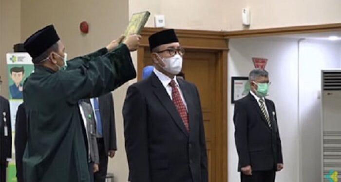 Menkes Terawan Lantik Prof Kadir sebagai Dirjen Pelayanan Kesehatan
