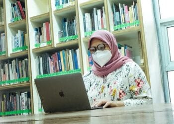 Kemenparekraf Luncurkan 100 Karya ‘Nulis dari Rumah’