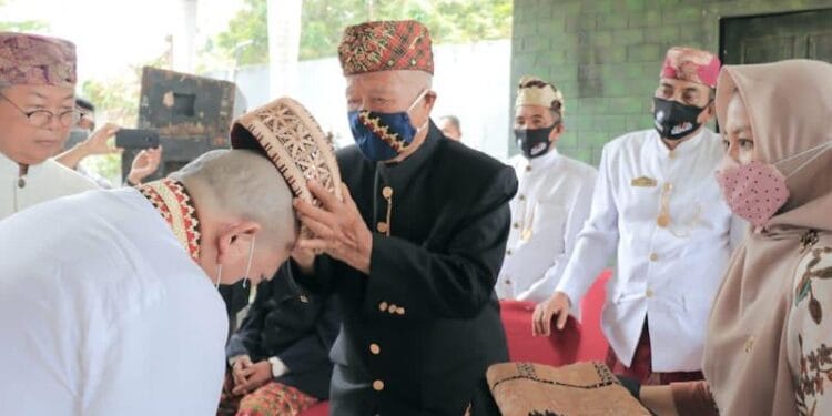 LaNyalla Dapat Gelar Adat Marga Way Kanan