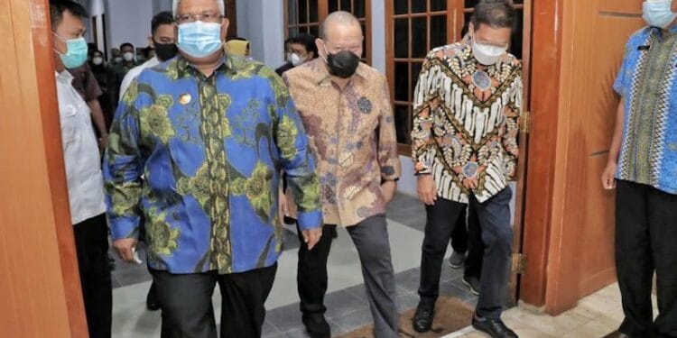 Gubernur Ali Mazi Berharap RUU Daerah Kepulauan Diundangkan 2021