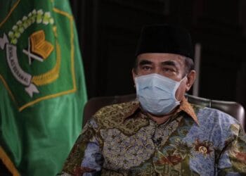 Positif Covid-19, Menag Doakan KH Said Aqiel Lekas Sembuh