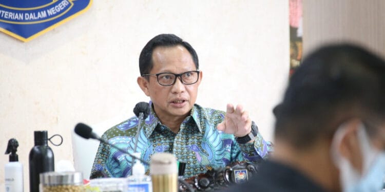 Kendalikan Penyebaran Covid-19, Mendagri Terbitkan Instruksi Penegakan Protokol Kesehatan