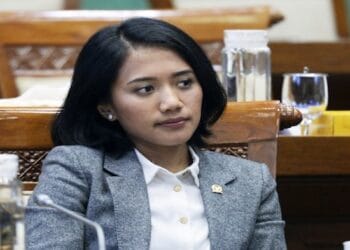 Hadapi Pelemahan Ekonomi,  DPR Dorong Pemerintah Pulihkan Daya Beli Masyarakat
