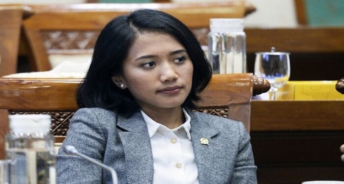 Hadapi Pelemahan Ekonomi,  DPR Dorong Pemerintah Pulihkan Daya Beli Masyarakat