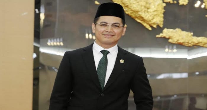 Tommy Kurniawan: Jokowi Mania Jangan Asal Cuap