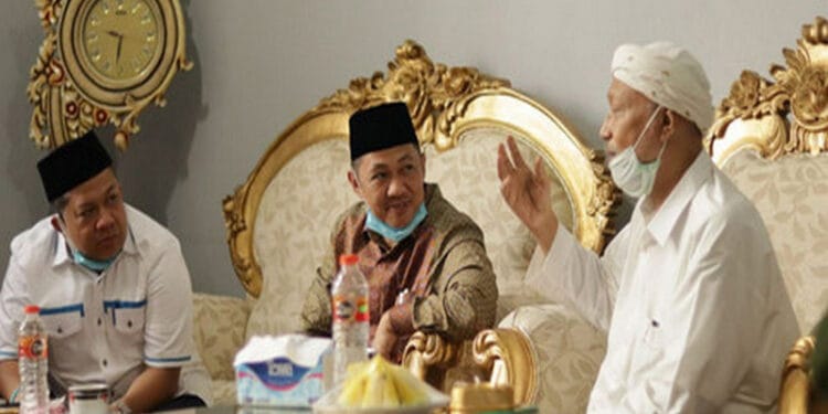 Kuatkan Jaringan ke Tokoh dan Ulama, Anis Matta dan Fahri Hamzah Silahturahmi ke Ulama Kharismatik Madura