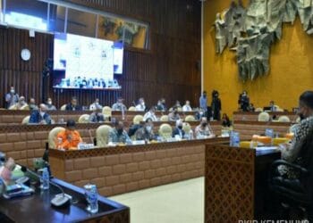 Raker dengan DPR, Kemenhub Antisipasi Lonjakan Penumpang dan Kendaraan Pada Libur Nataru