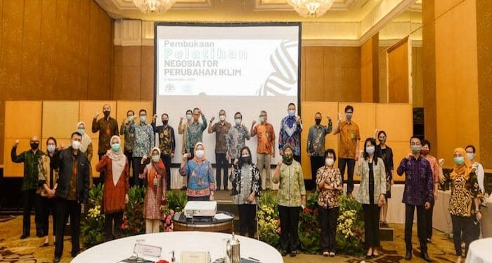 KLHK dan Kemlu Latih ASN Muda Menjadi Negosiator Bidang Perubahan Iklim