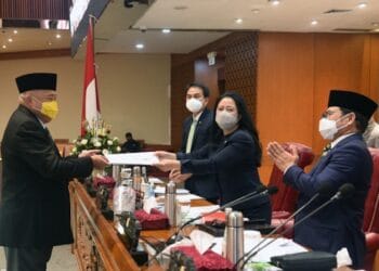 Paripurna DPR Setujui Delapan Calon Anggota DEN