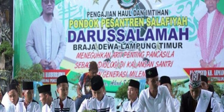 Group Musik Gema Santri Darussalamah Tebar Dakwah Lewat Musik Religi