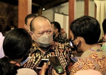 Tutup Pintu Bagi WNA Antisipasi Strain Virus Corona Baru