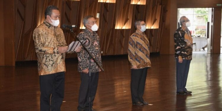 Menteri Basuki Lantik Pengurus LPJKN Periode 2021-2024