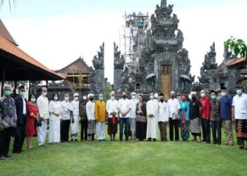 Bamsoet Kunjungi Pusat Peribadatan Puja Mandala Bali, Lima Ibadah di Satu Tempat