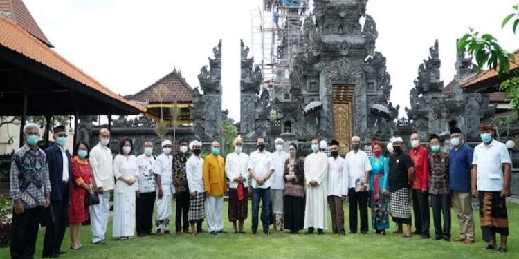 Bamsoet Kunjungi Pusat Peribadatan Puja Mandala Bali, Lima Ibadah di Satu Tempat