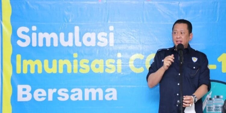 Bamsoet Pantau Simulasi Vaksinasi Covid-19 di Puskesmas Makkasau Makassar