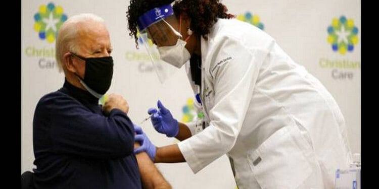 Joe Biden Resmi Disuntik Vaksin Virus Corona Pfizer-BioNTech