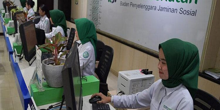 Ingat! Iuran BPJS Kesehatan Naik 1 Januari, Penghapusan Kelas Ditunda Hingga 2022