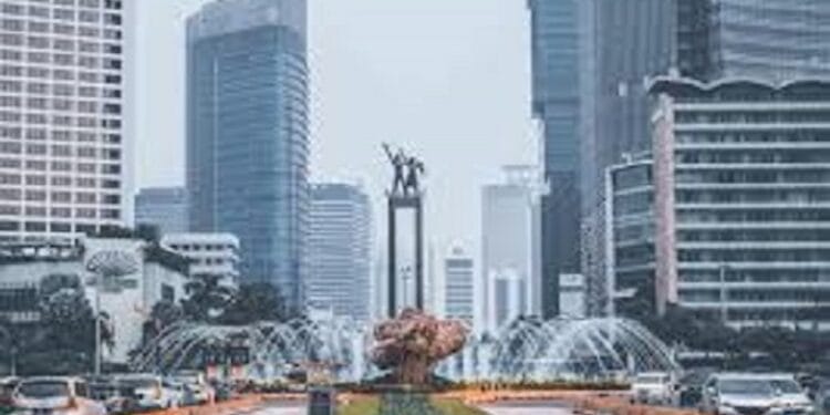 Pemprov DKI Tutup Area Publik dan Destinasi Wisata