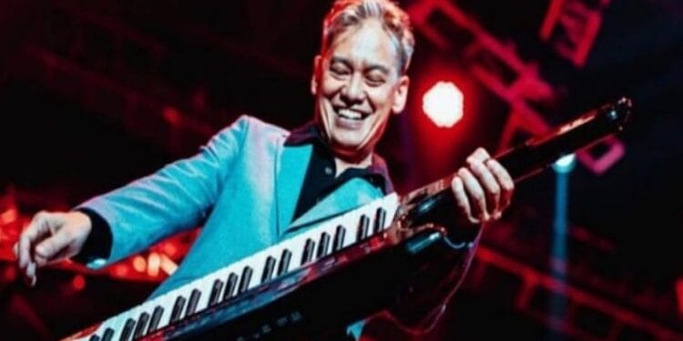 40 tahun Berkarya, Fariz RM Rilis Kembali Album Sakura Format Piringan Hitam