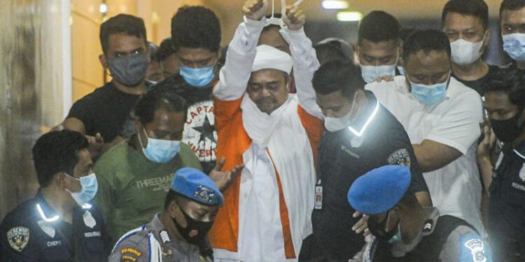 Habib Rizieq Shihab Ditahan Dalam Kasus Kerumunan di Petamburan