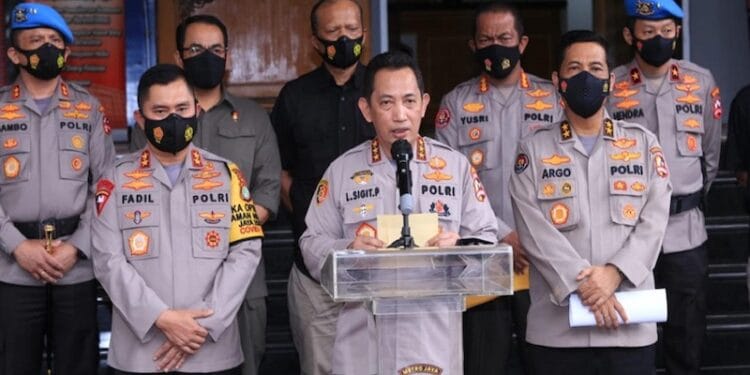 Kapolda Metro Jaya Tegaskan Akan Tangkap Rizieq Shihab