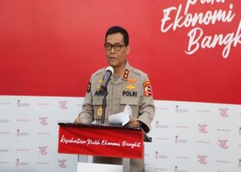 Ribuan Anggota Polri dan TNI Kawal Pengiriman Vaksin Covid-19 ke Bio Farma