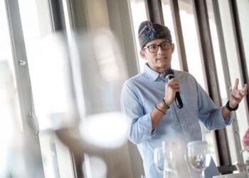 Menparekraf Pastikan Pembangunan Lima Destinasi Super Prioritas Dipercepat