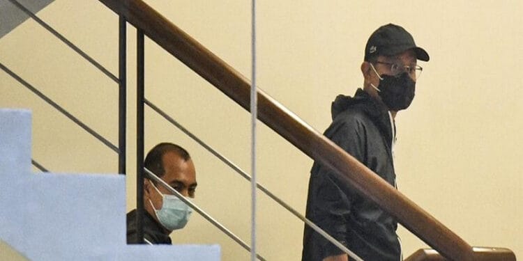 Mensos Serahkan Diri ke KPK Setelah Diancam Bakal Ditangkap dan Dituntut Hukuman Mati