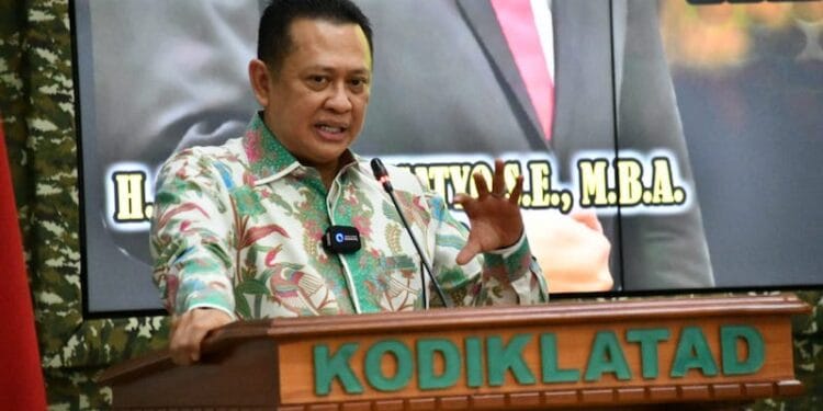 Bamsoet Minta Pemerintah Penuhi Kebutuhan Minimum Vaksin Corona