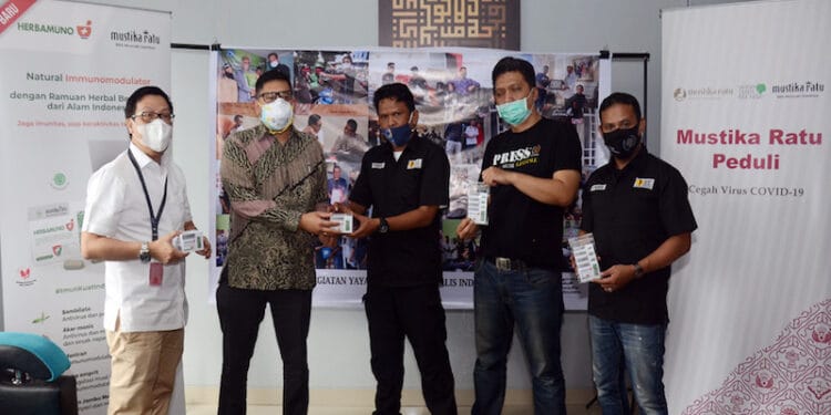 Bersinergi, YPJI dan Mustika Ratu Kuatkan Imunitas Jurnalis