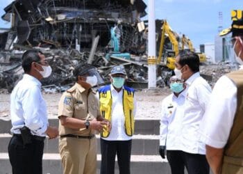 Presiden Jokowi Instruksikan Perbaikan Rumah dan Bangunan Terdampak Gempa Sulbar