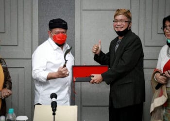 Hadiri Kongres Sunda, LaNyalla Dapat Gelar Akang