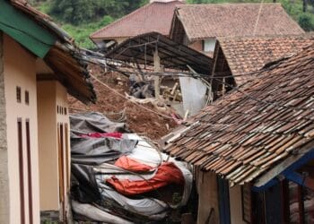 Pasca Longsor Cihanjuang, 26 Warga Dinyatakan Hilang