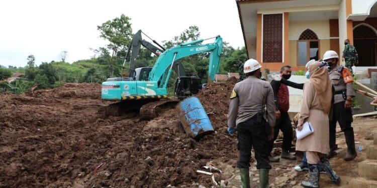 Pasca Longsor Sumedang, 36 Korban Meninggal Dunia dan 4 Orang Hilang