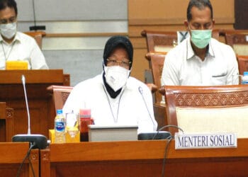 Risma Bakal Rumuskan Kembali Parameter Masyarakat Miskin di Beberapa Daerah