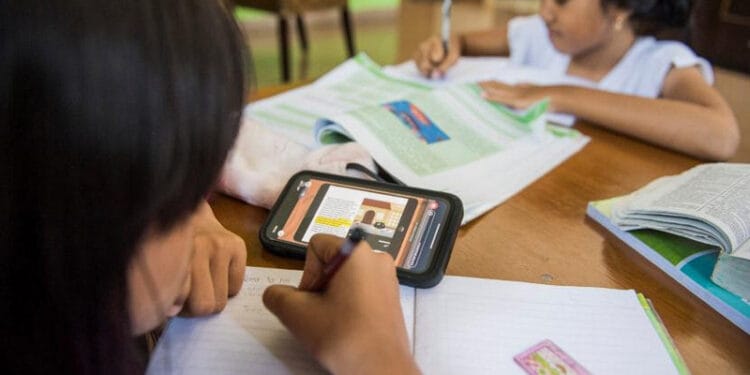 Pemprov DKI Putuskan Tetap Berlakukan Belajar dari Rumah untuk Semester Genap