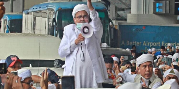 Habib Rizieq Tolak Pendirian Front Persatuan Islam, Namanya Minta Diubah Jadi Front Persaudaraan Islam