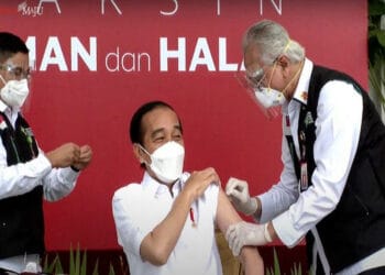 Presiden Jokowi Jadi Orang Pertama yang Divaksin Covid-19 agar Indonesia Terbebas dari Pandemi