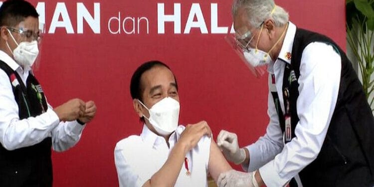 Presiden Jokowi Jadi Orang Pertama yang Divaksin Covid-19 agar Indonesia Terbebas dari Pandemi