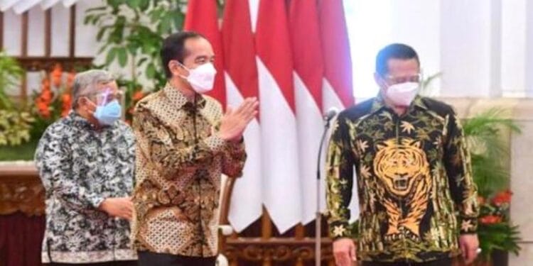 Puncak HPN 2021, Bamsoet Apresiasi Presiden Jokowi Tempatkan Wartawan Penerima Utama Vaksinasi Covid-19