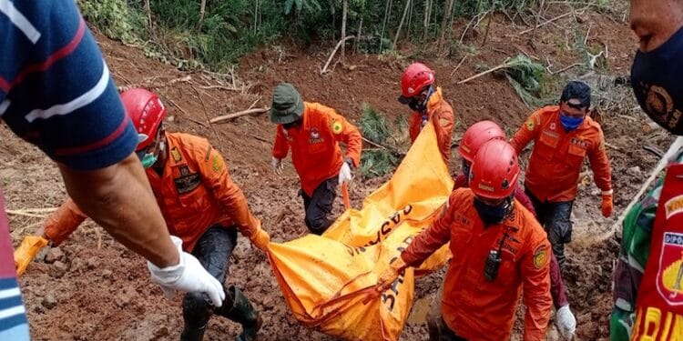Korban Longsor Ketiga di Kebumen Akhirnya Ditemukan Tim SAR Gabungan