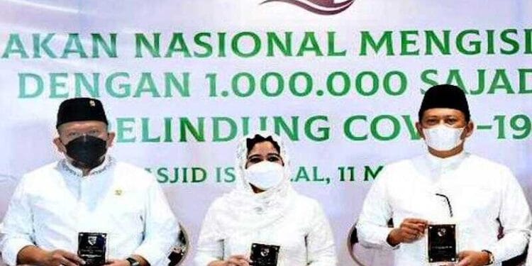 Sasar 274.000 Masjid, Bamsoet Dukung Gerakan Nasional Satu Juta Sajadah