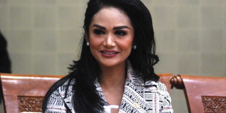 Gelar BTCLA, KD Bantu Nakes Ikuti Sertifikasi Profesi Secara Gratis