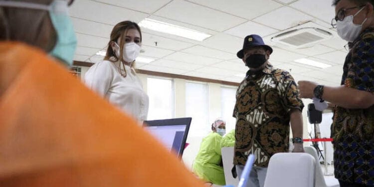 DPD RI Dukung Langkah BPOM Soal Kepastian Penggunaan Vaksin Astrazaneca