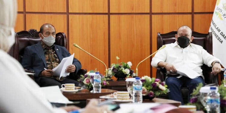 LaNyala Ingatkan ASN untuk Disiplin dengan Waktu Kerja