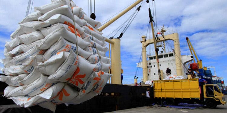 Ganjar Minta Pemerintah Pertimbangkan Impor Beras