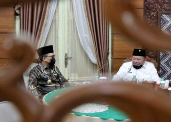 Ketua DPD RI Apresiasi Pertanian Bunga Mawar Warga Desa Sidomulyo Magetan