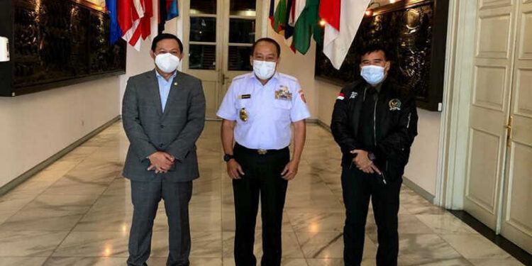 Bicara Penguatan Sistem Politik Nasional, Sultan Temui Gubernur Lemhanas